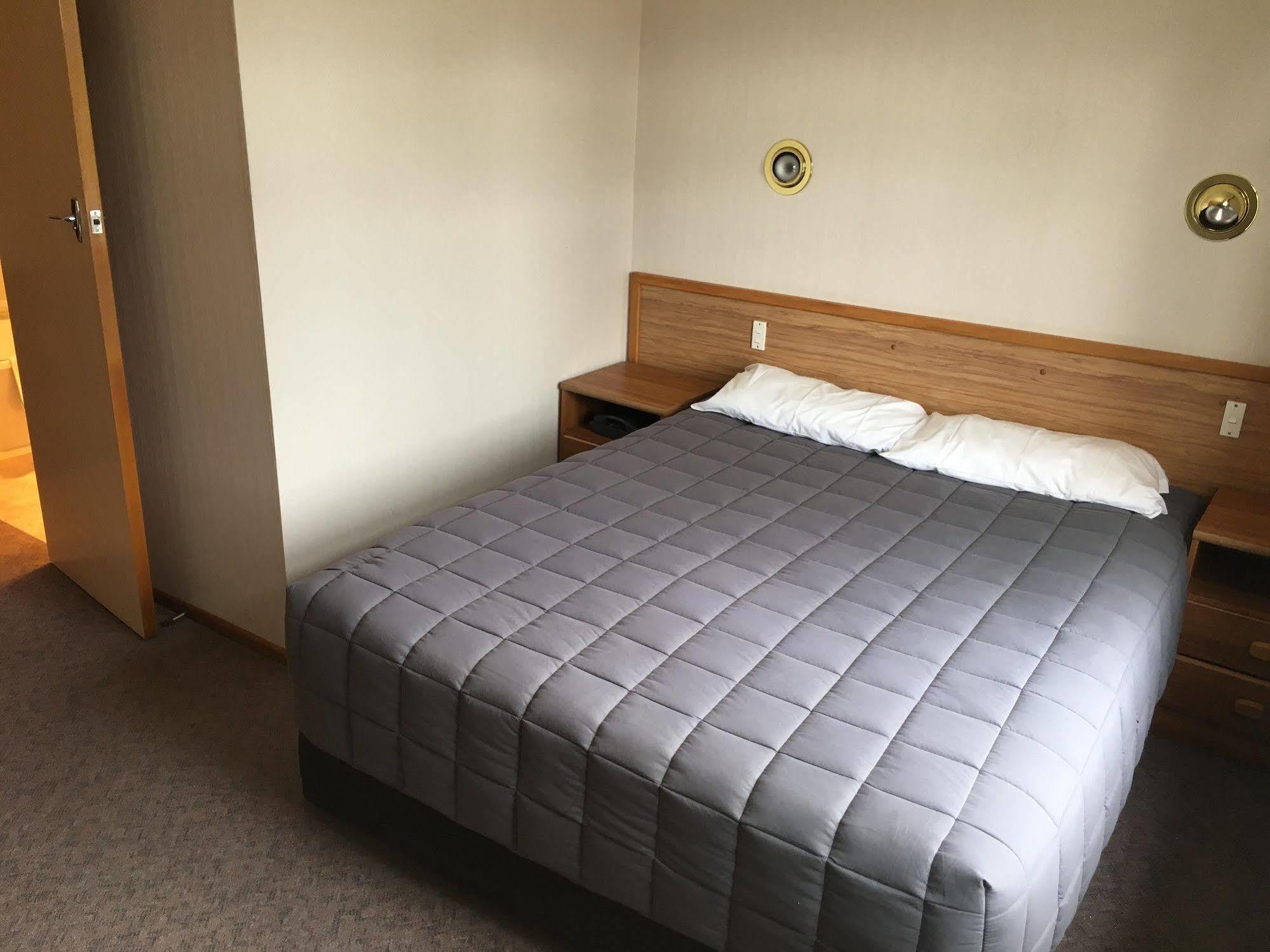 Te Anau Downs 피오르랜드 내셔널 파크 롯지 빌라 외부 사진